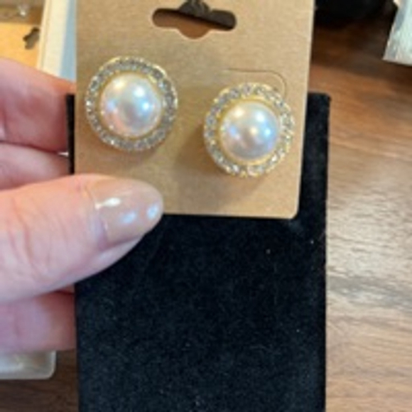 Jewelry - Silver Tone and Pearl Earrings Gold White